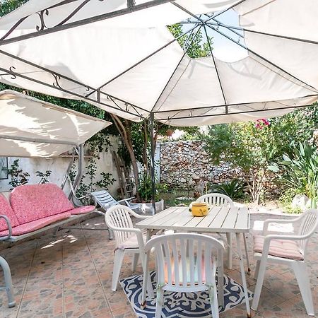 Villino Claudia 30 Mt Mare Villa Порто Чезарео Екстериор снимка