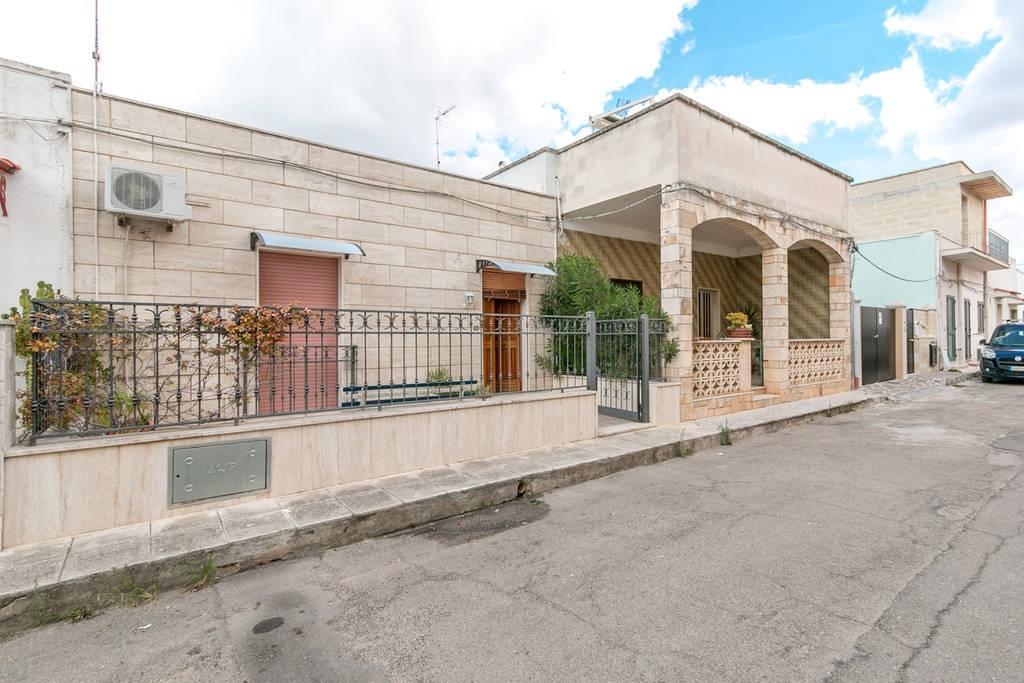 Villino Claudia 30 Mt Mare Villa Порто Чезарео Екстериор снимка
